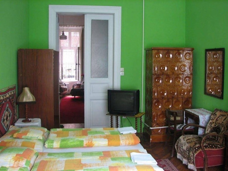 Albergue A' Margit Guesthouse