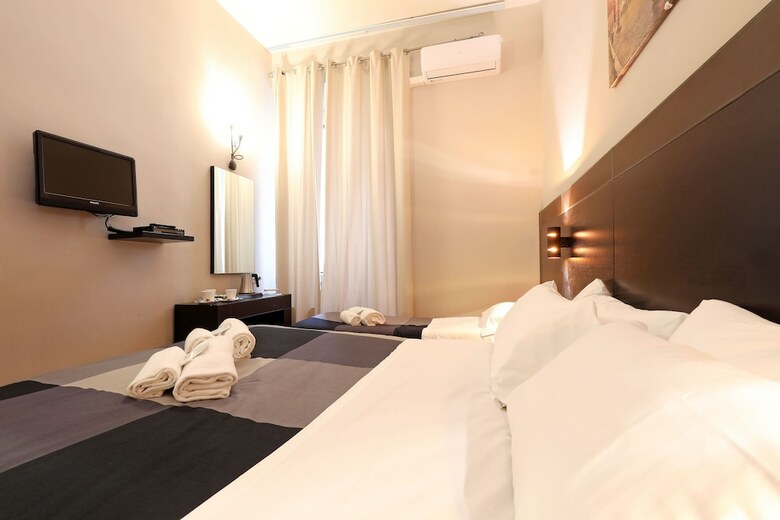 Bed & Breakfast Sotto Il Sole Di Roma