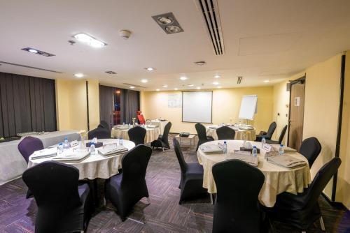 Mira Waterfront Hotel Jeddah (formerly Ramada Corniche Jeddah)