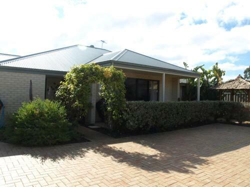 Baudins Of Busselton B&B