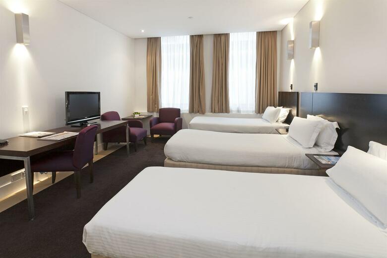 Hotel Causeway