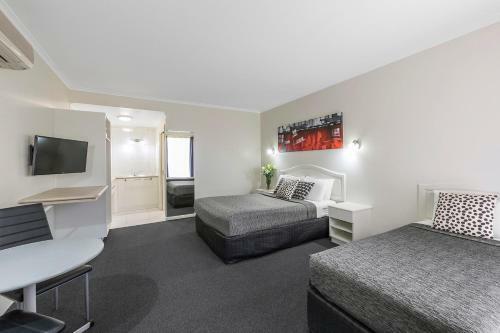 Best Western Cathedral Motor Inn