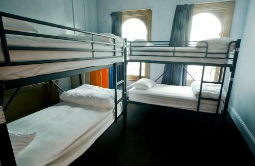 Albergue Backpackers Imperial Hotel