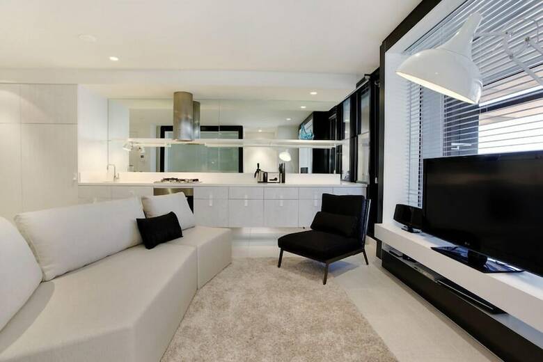 Corporate Keys - Lilli Apartments