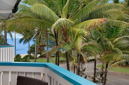 Aparthotel By The Sea Port Douglas