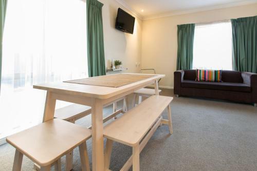 Lincoln Cottage Motor Inn