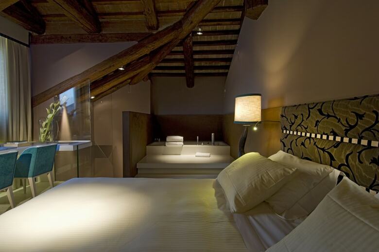 Hotel Sina Centurion Palace
