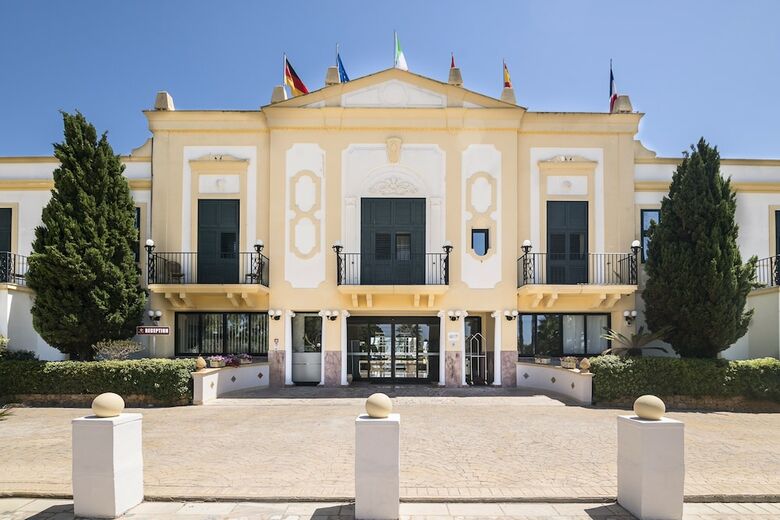 Hotel Delfino Beach