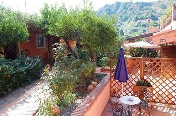 Residencia Villa Carmelas