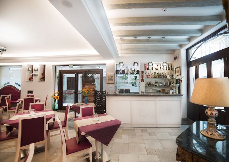 Hotel Ristorante La Giara