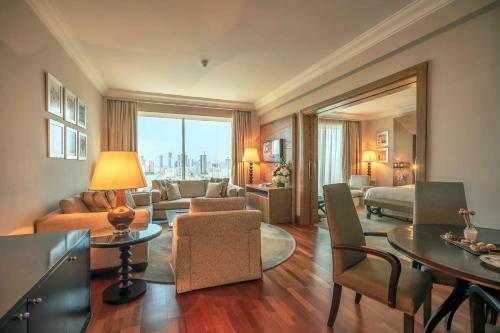 Gulf Hotel Bahrain Convention & Spa