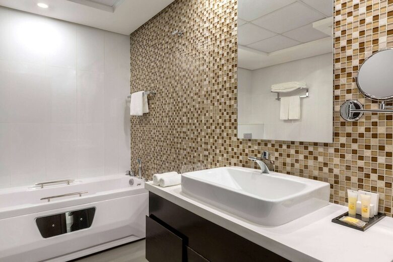 Aparthotel Ramada Hotel And Suites Amwaj Islands