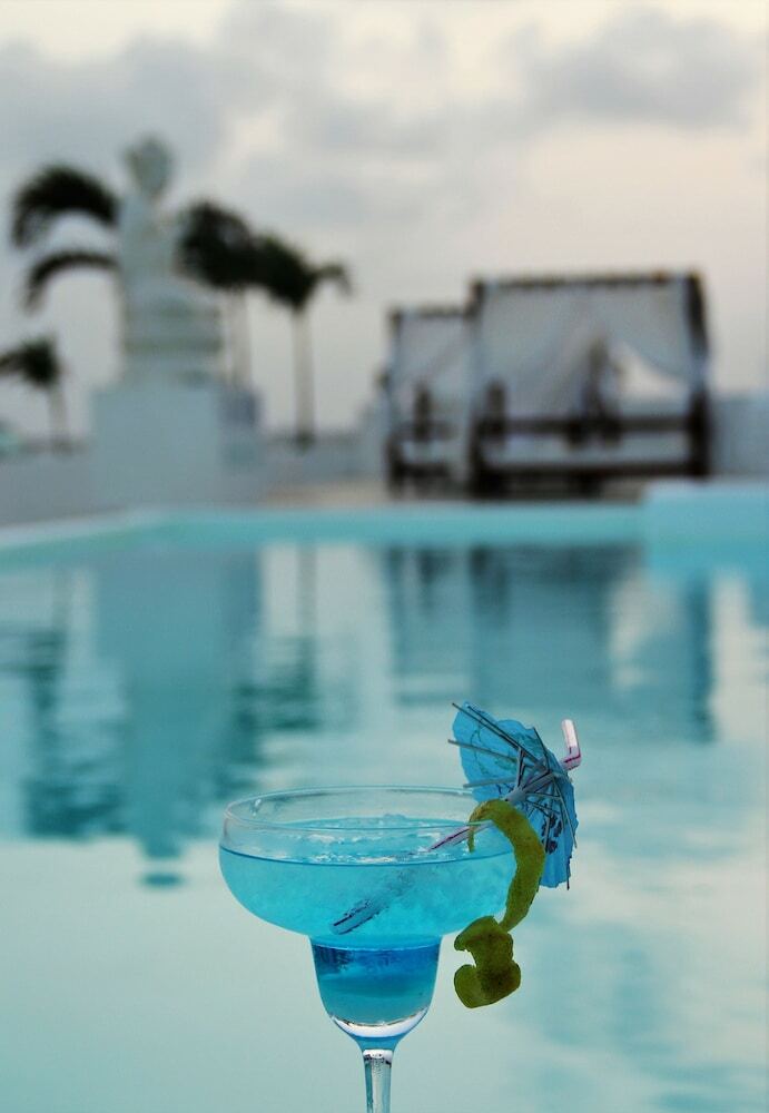 Hotel Livvo Budha Beach