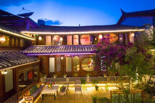 Her House Inn