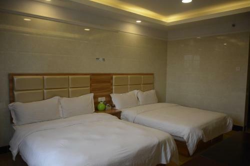 E-joy Apartment Hotel