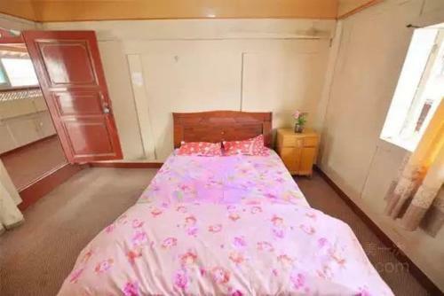 Waiting For U Youth Hostel