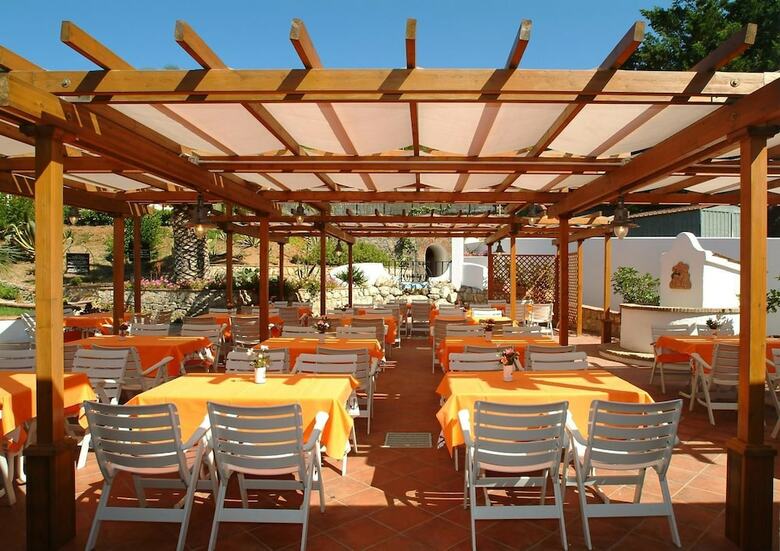 Hotel Cala Di Mola