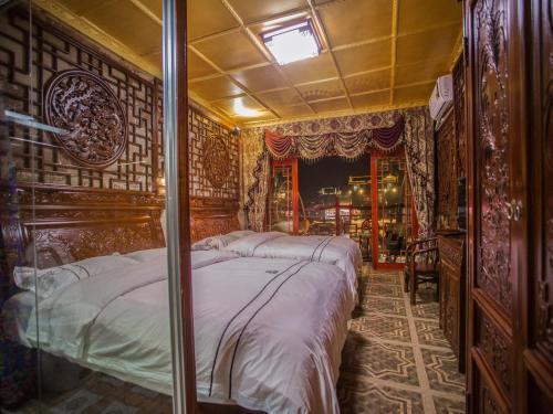 Hostal Lqj Riverside Guest House