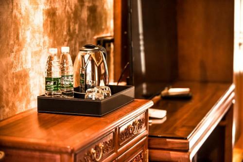 Albergue Nan Ka Ming Dian Hotel