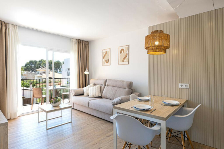 Aparthotel Martinez Apartments