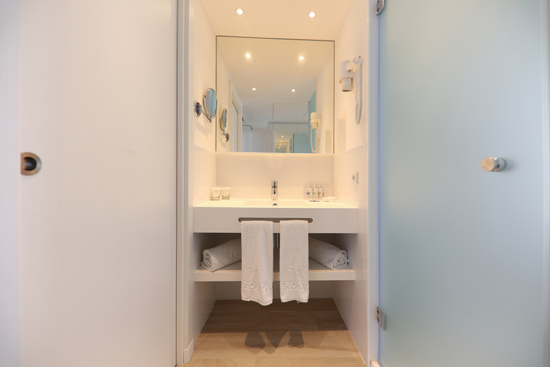 Hotel Iberostar Waves Bah�a De Palma - S�lo Adultos