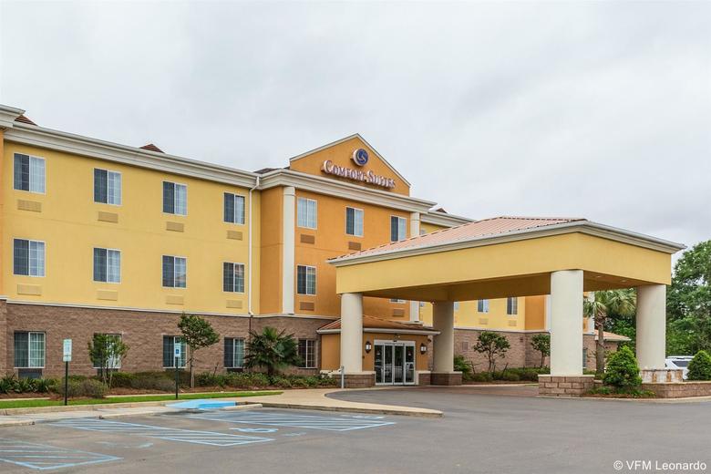 Hotel Comfort Suites