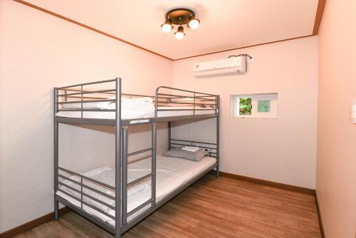 Hostal Story House