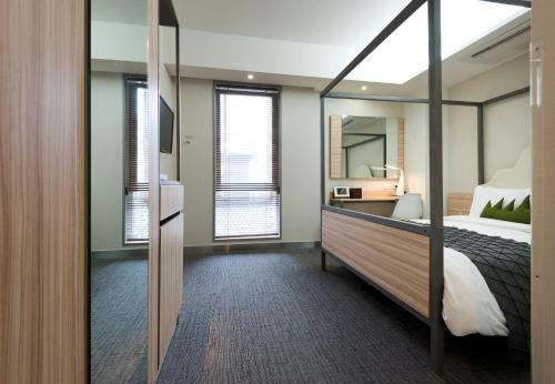 Metro Hotel Myeongdong