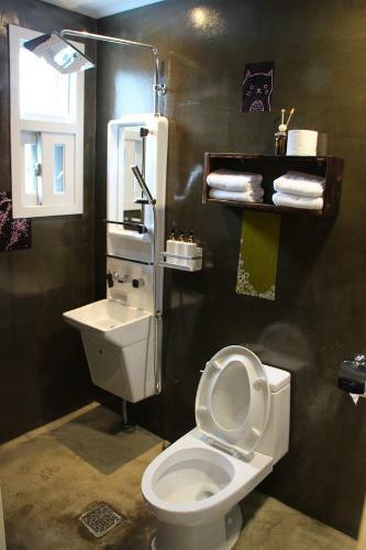Hostal Daemyung Guesthouse