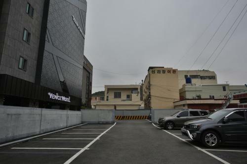 Venice Motel Yonghodong