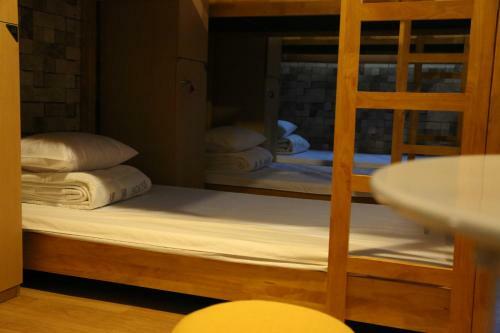 Hostal Yes Guesthouse