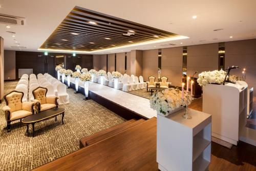 Hotel The Born Jeju