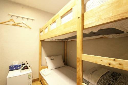 Hostal G House Mini Hotel & Guesthouse