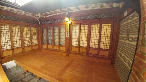 Hostal Sophia Hanok Guesthouse