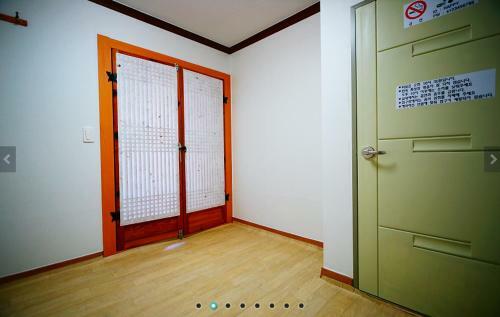 Hostal Happy Hanok Guesthouse