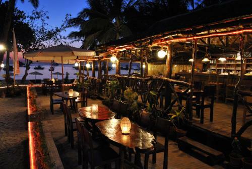 Hotel Surfside Boracay Resort And Spa