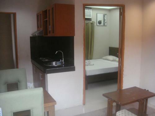 Hidden Pearl Hotel (janus Luxury Suites)