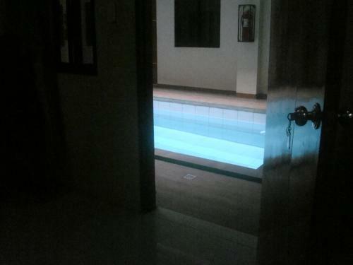 Hidden Pearl Hotel (janus Luxury Suites)