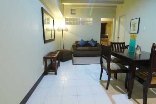 Artina Suites Hotel