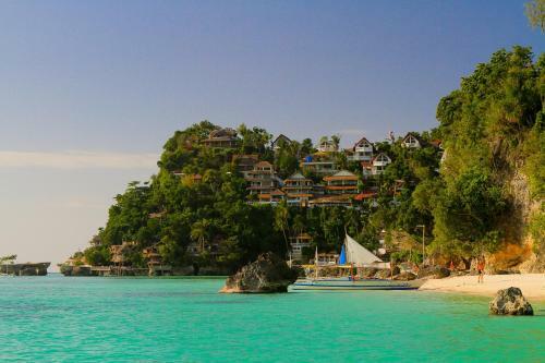 Tropicana Ocean Villas