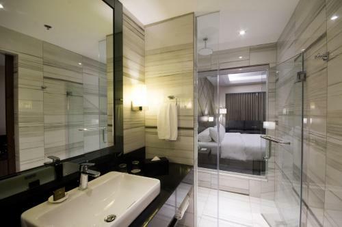 Luxent Hotel