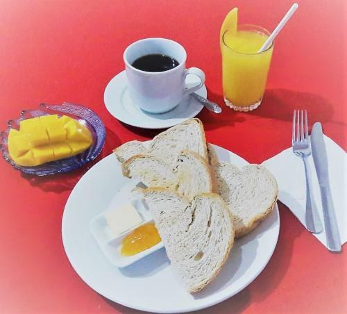 Hotel Deparis Beach Resort