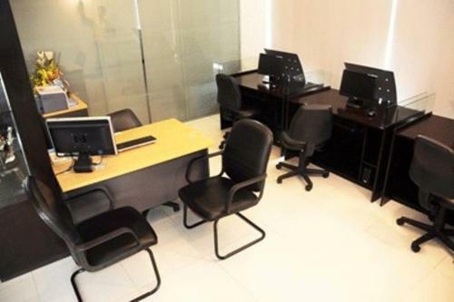 Alpa City Suites Hotel
