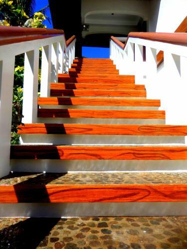 Hotel Oasis Resort And Spa