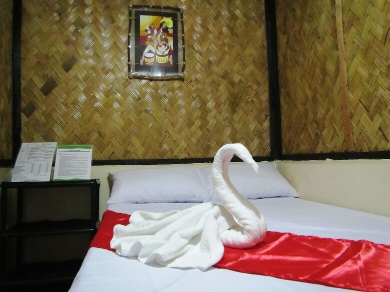 Hostal Coron Guapos Guesthouse