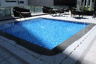 Aparthotel Csuites At Two Central Residences