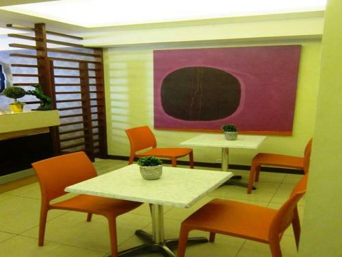 Hotel Stone House Manila