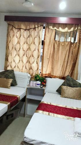 Hostal Strawberry Guest House