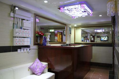 Hostal Everest Inn Guest House