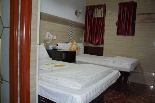 Hostal Everest Guest House (3/f)